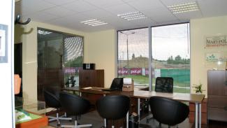 Büro-Raummodul, Wohnungsverkaufsbüro Zielona Italia 75m2 – Ansicht 3