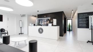 Servicepavillon, Zahnarztpraxis Dłucik 200m2 - Ansicht 2