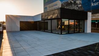 Verkaufspavillon, Auto Park Group – Showroom 231m2 - Ansicht 4