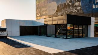 Verkaufspavillon, Auto Park Group – Showroom 231m2 - Ansicht 13