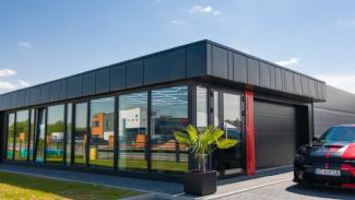 Racing Logistic, Dienstleistungspavillon 108m2 - 11